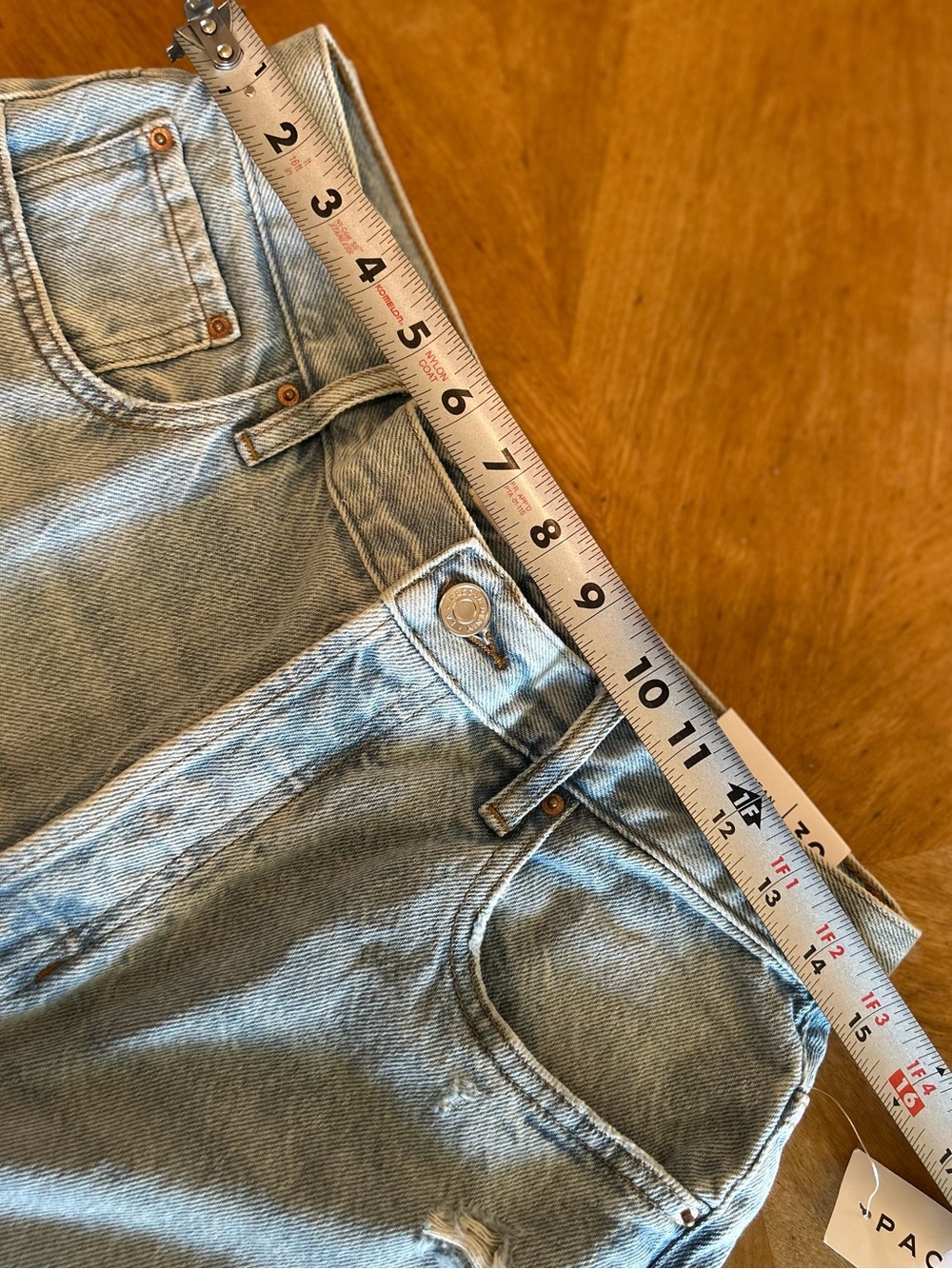 PacSun Light Wash High Rise Distressed Dad Jeans - Button Fly - NWT - Waist: 30 - Picture 6 of 12
